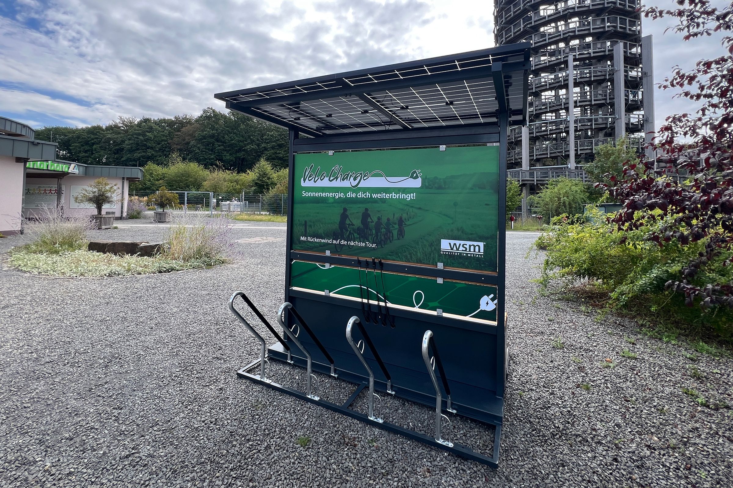 velocharge-autarke-fahrradladestation