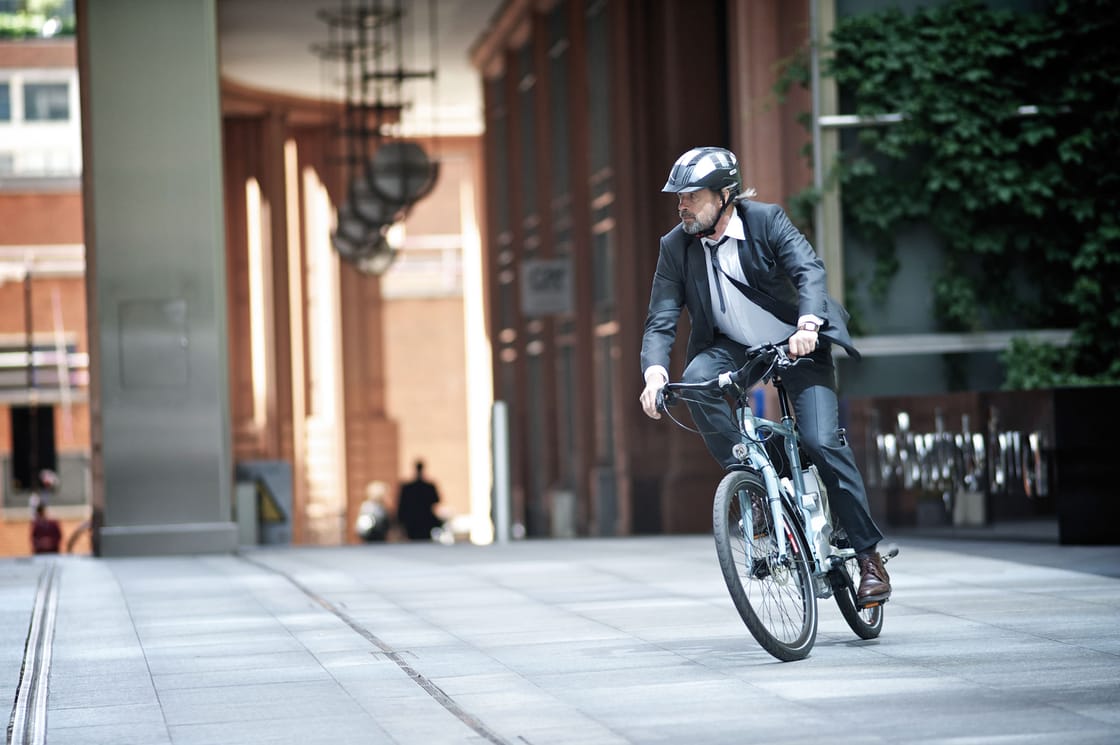 Mit dem Projekt Bike and Business fördern Unternehmen durch Mitarbeiterfahrräder den Umstieg vom PKW aufs Rad.