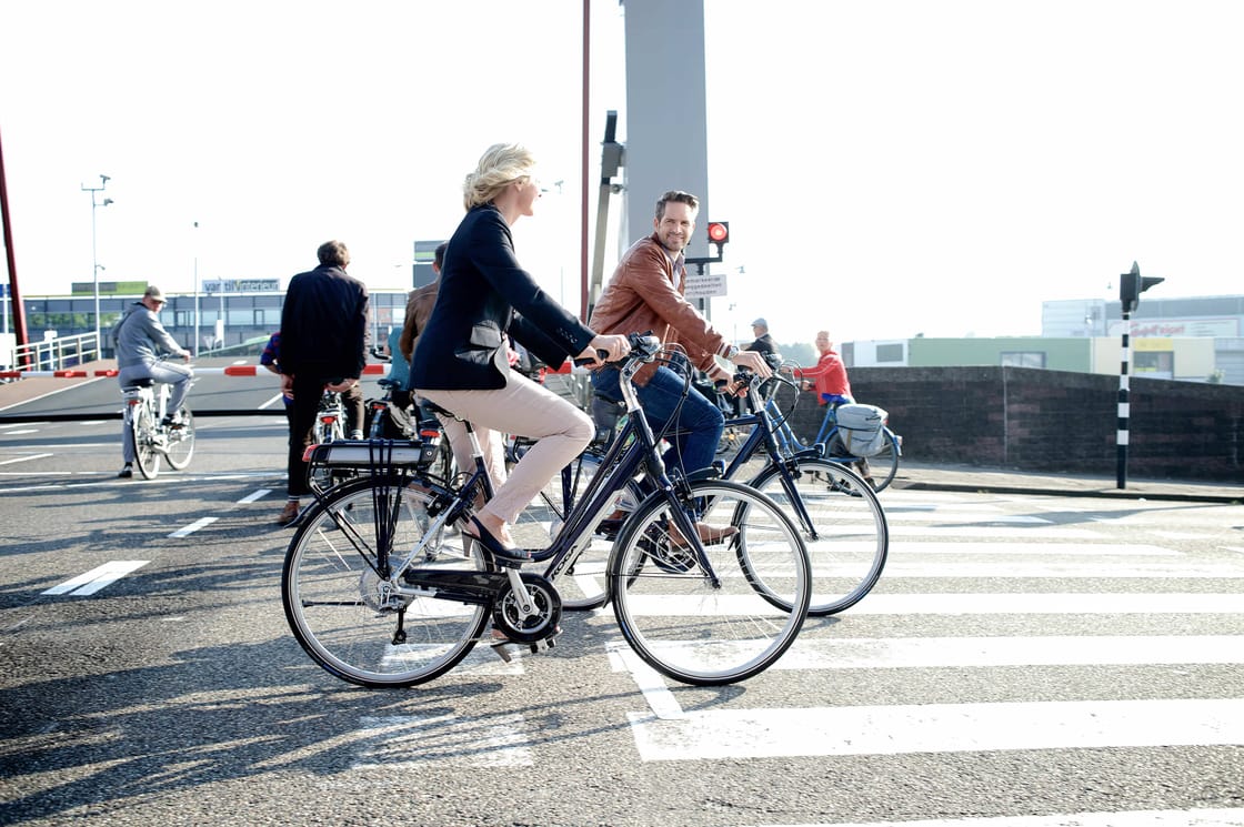 Immer mehr Unternehmen unterstützen ihre Mitarbeiter beim Umstieg vom PKW und Bahn aufs Fahrrad durch Fahrrad-Leasing.