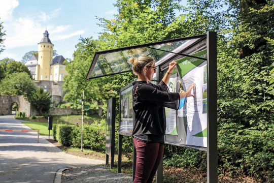 Schaukasten für den Außenbereich als Reihenanlage